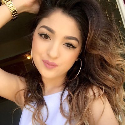 ItsTahhh's profile picture. 