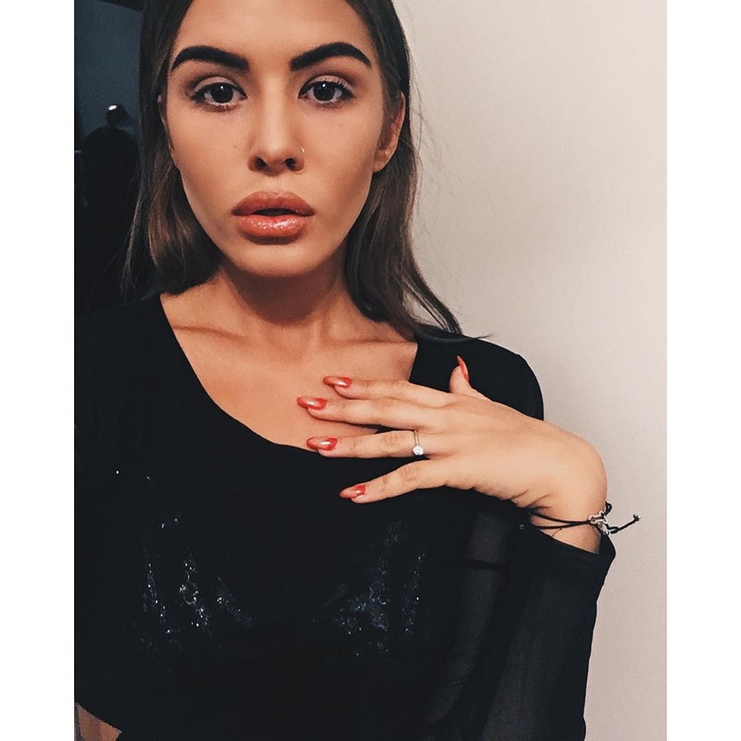 HadleyTurner2's profile picture. I breaked up with my boyfriend and looking for new datings (^_~)