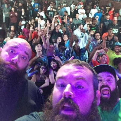 TheBoxersBrain's profile picture. We are a #HipHop band, backing up the lyrics of @microphonelewis @BlueprintRevo and @gchamp27. For bookings contact: theboxersbrain@gmail.com