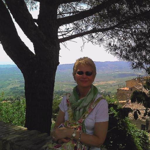 ar9ruh's profile picture. 