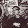 soundbitesnyc's profile picture. Senior Editor at https://t.co/iAcrePonME, general music nerd, also likes food, television, adventures and whatnot. 

Please don't call me Reg: it's not my name.