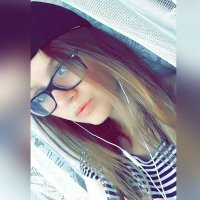 Alina (@just_a_reject14) 's Twitter Profile