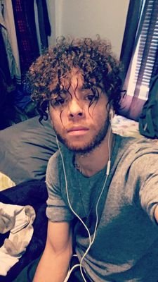 SupRellyXO's profile picture. 