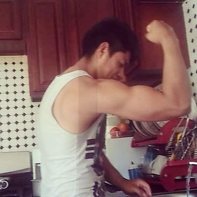 frddypaul's profile picture. FITNESS: Maquina en proceso
snapchat:fredypaul
                 Mi único amor Barcelona Sporting Club