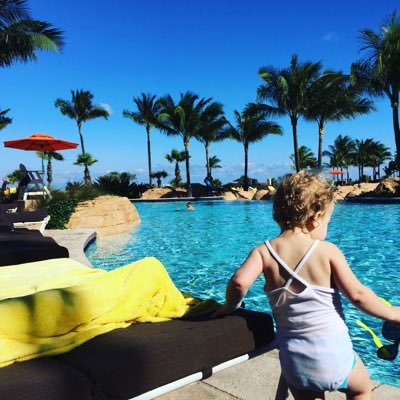 Traveling ✈ the 🌏 in luxury with littles 👨👩👧👦 in tow. #luxetravel #familytravel #luxurytravel luxtravwithlittles@gmail.com