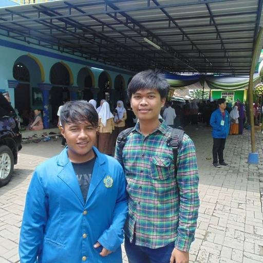 RifqiThariq's profile picture. merugul