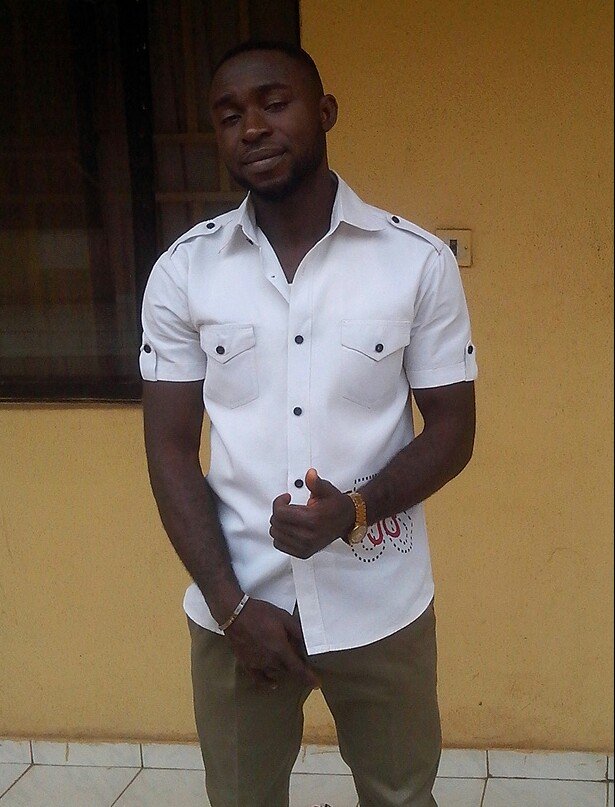 samuelumoru1's profile picture. 