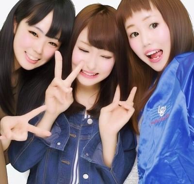 Pa55yesWear's profile picture. Facebookより更新率たかめ*志田友美ちゃん♡三代目♡ファッション系♡ピンクとアナ雪LOVE♡誰でもFollow Me♡♡♡