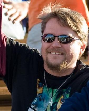 sofftware engineer,  drummer & djembe player, husband, father, festival-event-attendee...