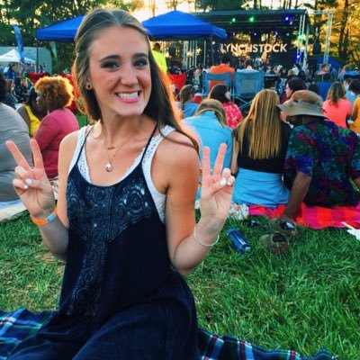 r3babe's profile picture. 1 Timothy 4:12 #NoRagrets CC | LU '19