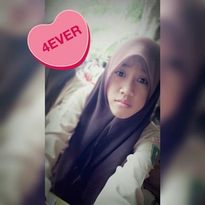 yulipratiwi27's profile picture. XI IA³ 
SMAN ² Bangko Pusako
5BC28724