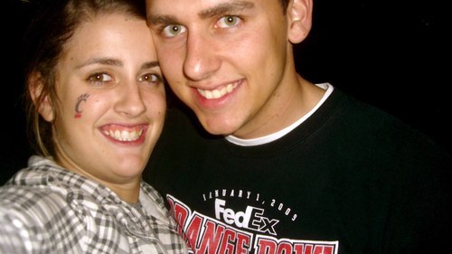 lindsey329's profile picture. 