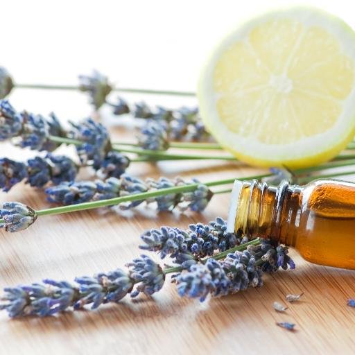 aroma_bgmotd's profile picture. アロマに関する豆知識・役立つ資格・スクール情報を発信していますよ。心も体も元気になろう＼(^o^)／ たまにアロマと関係無いこともつぶやきますよ。