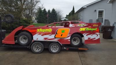 dale9k's profile picture. nothing at all.