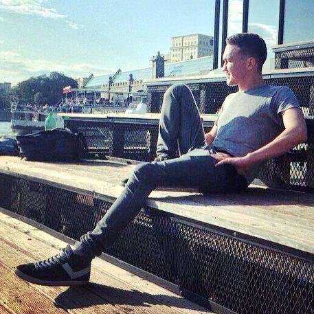 Jeen_jbeatz's profile picture. Land of Master Sound | Music Producer | Sound Engineer | Song Writer | WE'RE DOING THE RIGHT SOUND! royalmindssale@gmail.com