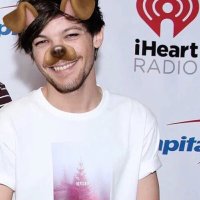 Carter (@tinyxpetal) 's Twitter Profile