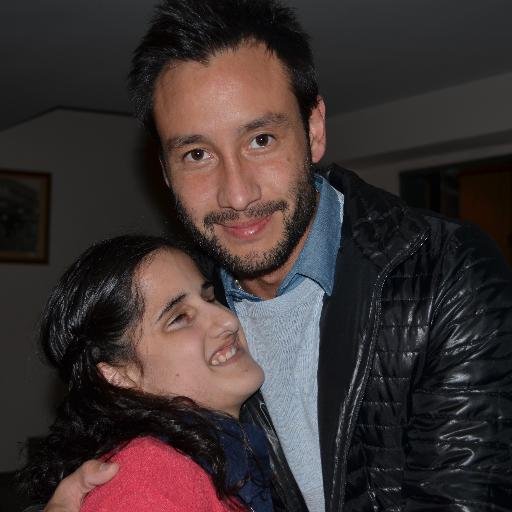《El que no quiso cuando pudo, no podrá cuando quiera.》 Estudiante de derecho (Ucasal). La vida es mejor con música 🎼🎶 amo a @LucianoPereyra ❤❤