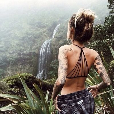 Instagram: Di_ares
