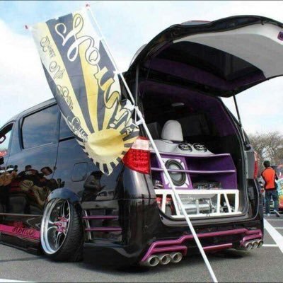 qlhwhwpwrpmhmzw's profile picture. 