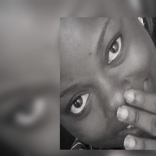 yell_edj's profile picture. Hummm! Par ou commencer... Je suis une femme africaine, née le 5 juillet à Cotonou au Bénin. D'une famille de 4 filles, je suis ingénieur géologue pétrolière.