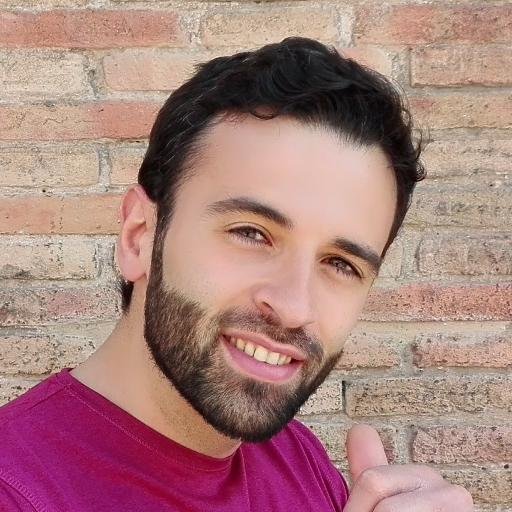 A strategic coach, speaker and author blending Italian language mastery, cultural immersion, and classical values to inspire over 500,000 students worldwide.