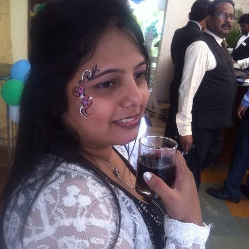 priyag710's profile picture. Smartgirl