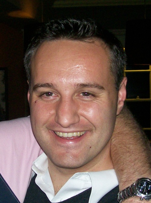 MassagetableVIP's profile picture. Leading UK expert on the design and selection of couches and tables for massage and the healing arts