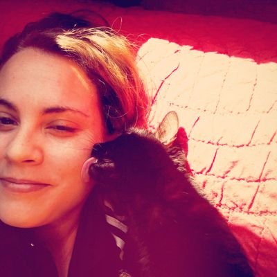 AidaGenjo's profile picture. ❤️💛💜