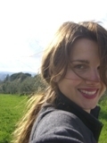 Studio, scrivo e progetto esperienze turistiche. Non viaggio mai senza: lo sketchbook per disegnare.