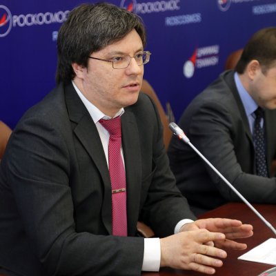 rwsh's profile picture. Доктор физико-математических наук, заведующий кафедрой информационных технологий и математики Университета Правительства Москвы