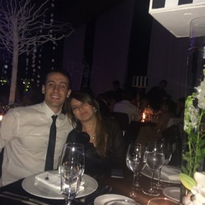 juanalfonsoR's profile picture. entrepreneur-avid reader. Motivacion y pasion y accion son las 3 cosas mas importantes para vivir plenamente sin barreras