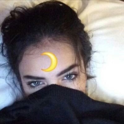 introskies's profile picture. beauty lies in the depth of your eyes ଓ