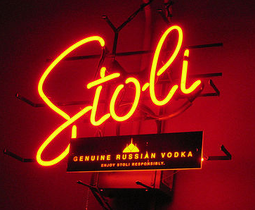 Stoli