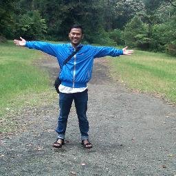 RomliBie's profile picture. 