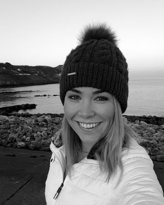 niamh_cplus's profile picture. Junior Client Solutions Consultant at Contracting Plus.

Enlightened Service Expert Accountants. 

Contracting made SIMPLE.