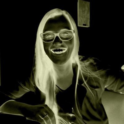 Rivera_Stepha's profile picture. Chemical Engineer in progress... 👷🏽‍♀️