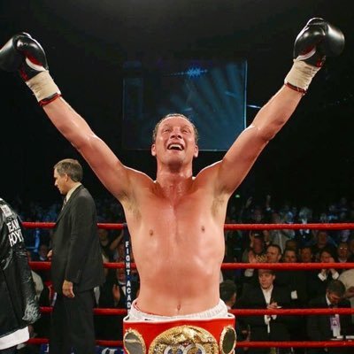 Twitter page for former lightheavy weight world champion...Former british, european and commonwealth champion....Former ibf world champion....Sheffield lad