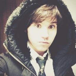 ryanoceross's profile picture. FOLLOW @ayshikun BC SHE'S A GOOD PERSON