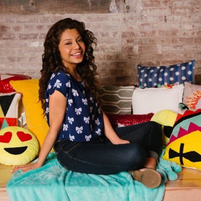 MargotRichaud's profile picture. Hoping to inspire girls to learn to code with my coding journey! || Girls Who Code YouTuber #MyCode || 2016 Gates Millennium Scholar || SBU 2020 || NCWIT Award