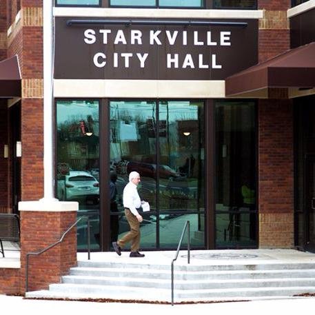 An automated countdown until the 2017 Starkville municipal elections.
