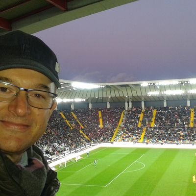 LESMA_MS's profile picture. Levigatura,raccordatura,rusticatura del legno. Produzione sedili.