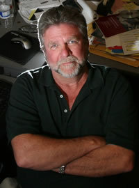 Journalism professor at ASU's Cronkite School, former Miami Herald investigative reporter. Data/stats geek. Cook.