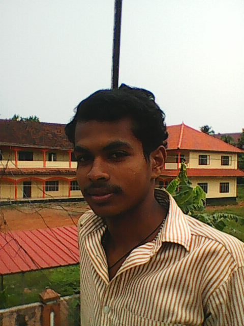 Tom p jose  panapparampil h    kumarakom n po  kottayam son of jose p thomas