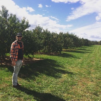 Mikelectric's profile picture. Occasionally I make things. Or make things up.