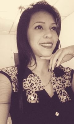 AnaisOrellano's profile picture. Escuchar es entender. Ver es conocer. Hablar es creer. Tocar es sentir. Oler es saber.