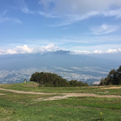 puipuipon2's profile picture. 間取り図や古い建物が好きだけど、その辺りについては何にもポストしてない。朽ち果てた建物が大好物。