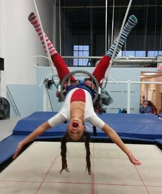 Airborne KW is an Olympic trampoline facility that hosts birthday parties, recreational, freestyle & competitive classes, public jump, & more!
#AirborneKW