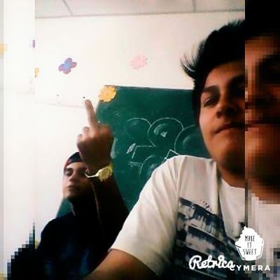 Solo quiero que me recuerdes,aun en la distancia, no importa las kilometros, las millas,lo lejos que estemos,solo quiero q me recuerdes ⇜