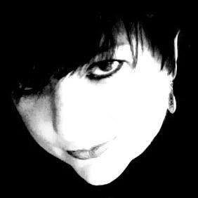 SEIZMICSHIFT's profile picture. Writer/Producer/Psychotherapist