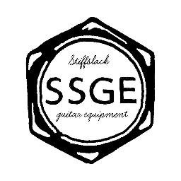 Ssge Ssgeロゴのは某カメのティアドロップ 黄色ピックのと全く同じ形 厚さ 素材です Ssのは形だけジャズジャンボで他はssgeと同じ仕様 0 73mmピック使いには最高だと思うのですが どうでしょう